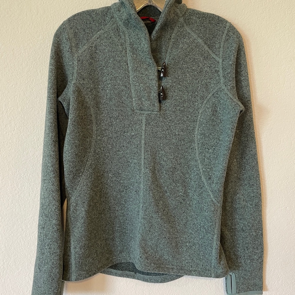The North Face Gray Fleece Pullover